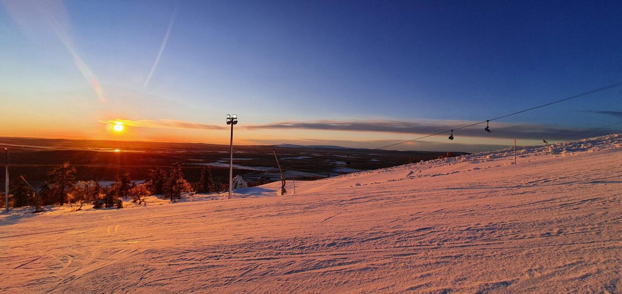 Levi Tunturinlaita A4, Ski-In Ski-Out 3Xbedroom Екстер'єр фото